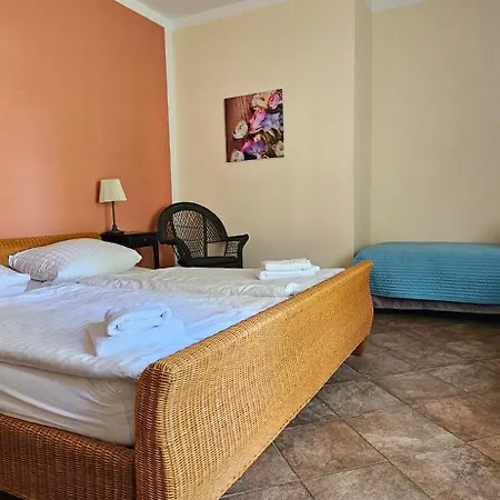 Cellino Hotel Prieros Buitenkant foto
